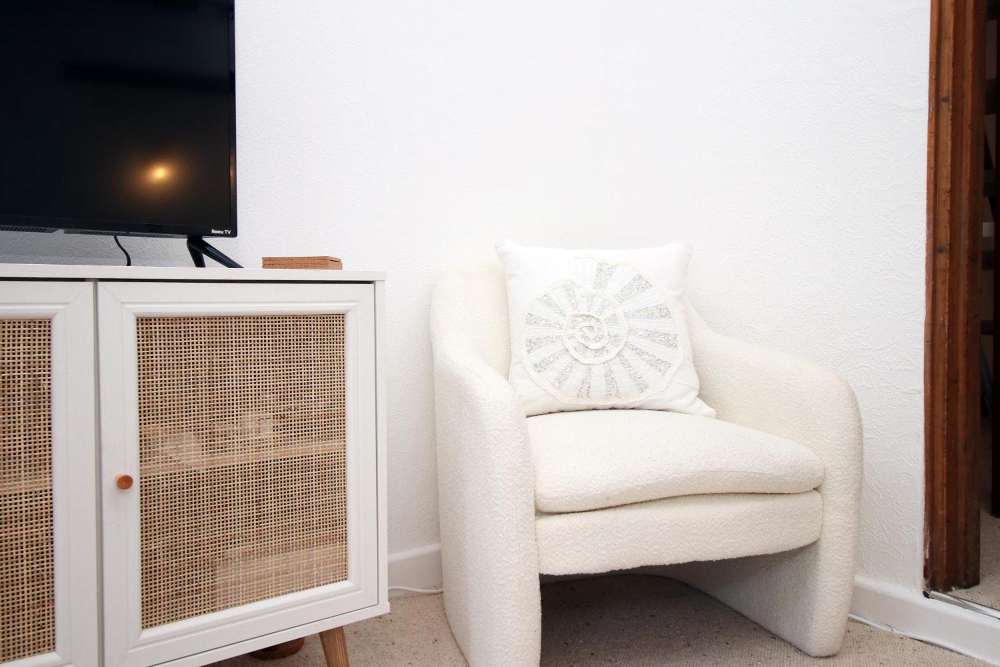 Little Gem In The Mumbles! Fishermans Cottage With Log Burner, Dog Friendly And Welcome Breakfast Hamper! Exterior foto